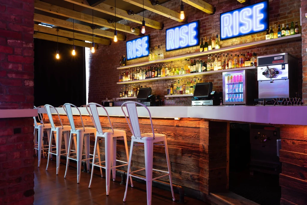 Bar Rise Sign Rise Bar Happy Hour, New York | happyhopper