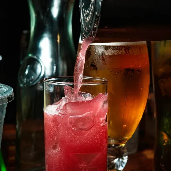 10th & Willow Bar & Grill