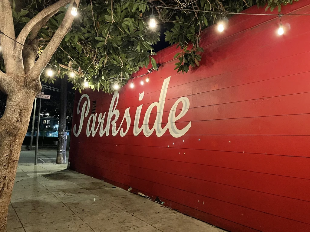 Thee Parkside
