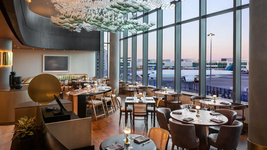 Twin Crafts Bar at Grand Hyatt SFO