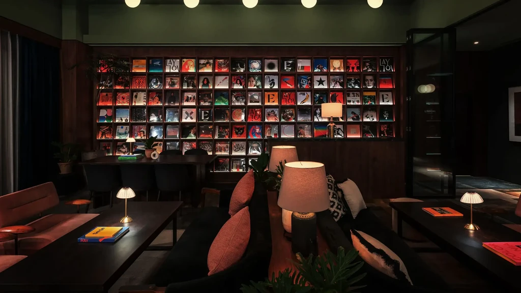 Bar at Hotel Kabuki