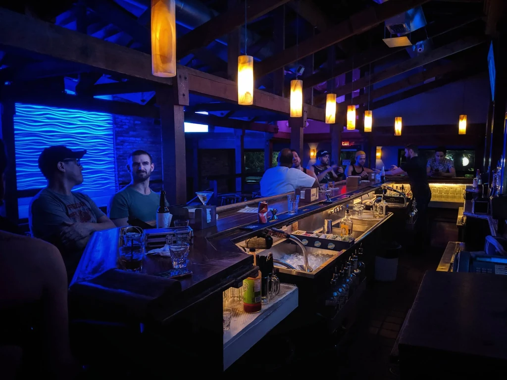 JR's Bar & Grill