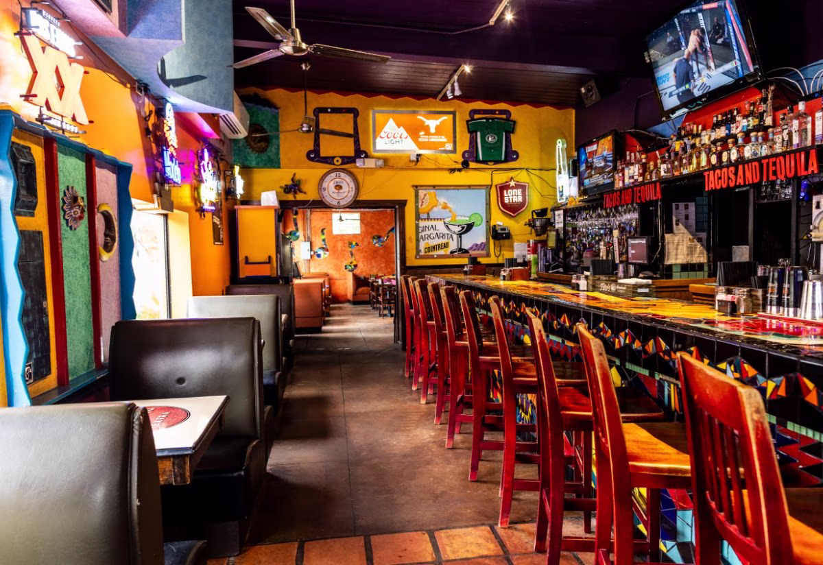 El Mercado Restaurant