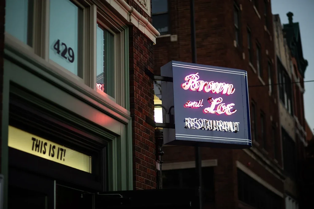 "Brown & Loe RESTAURANT" neon sign, "429" and "THIS IS IT!".