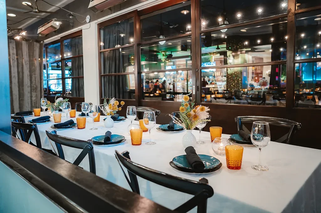 Straits Restaurant