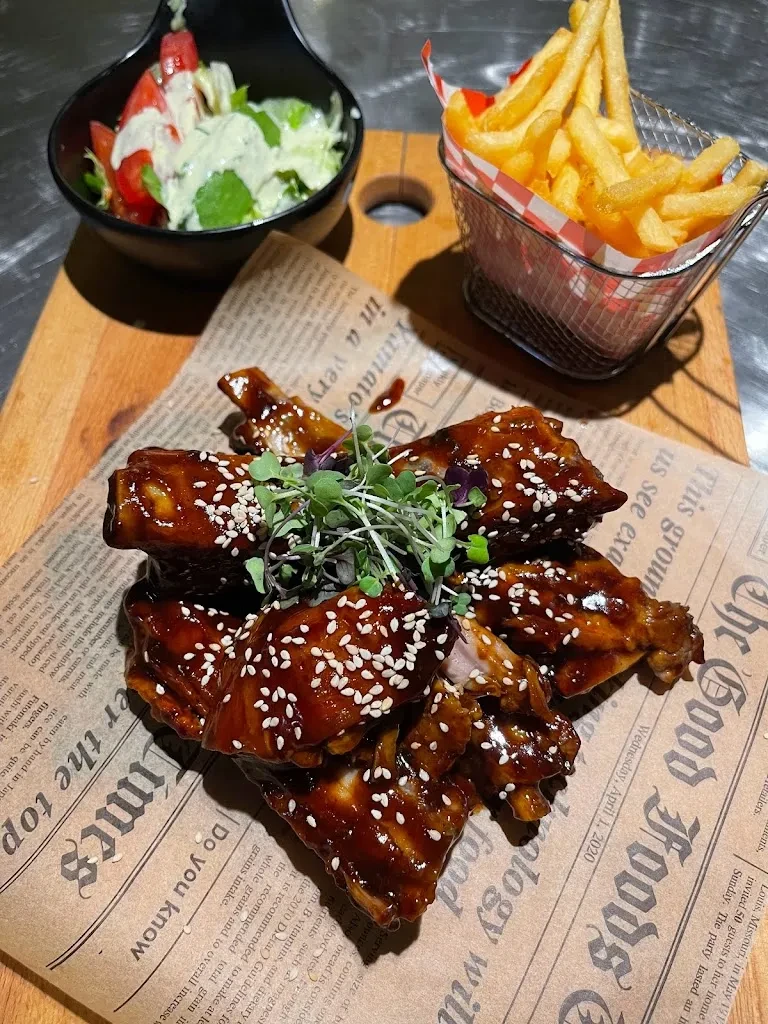 La Terraza Grill & Bar