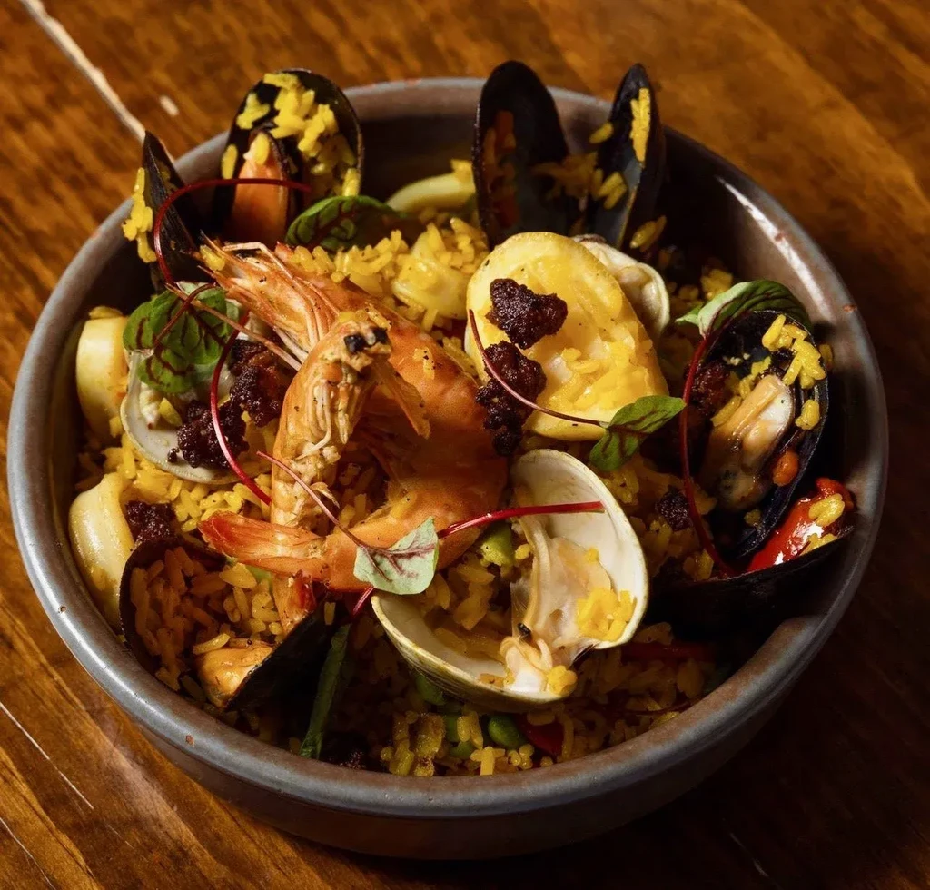 Plado Tasting Bar - Glen Cove