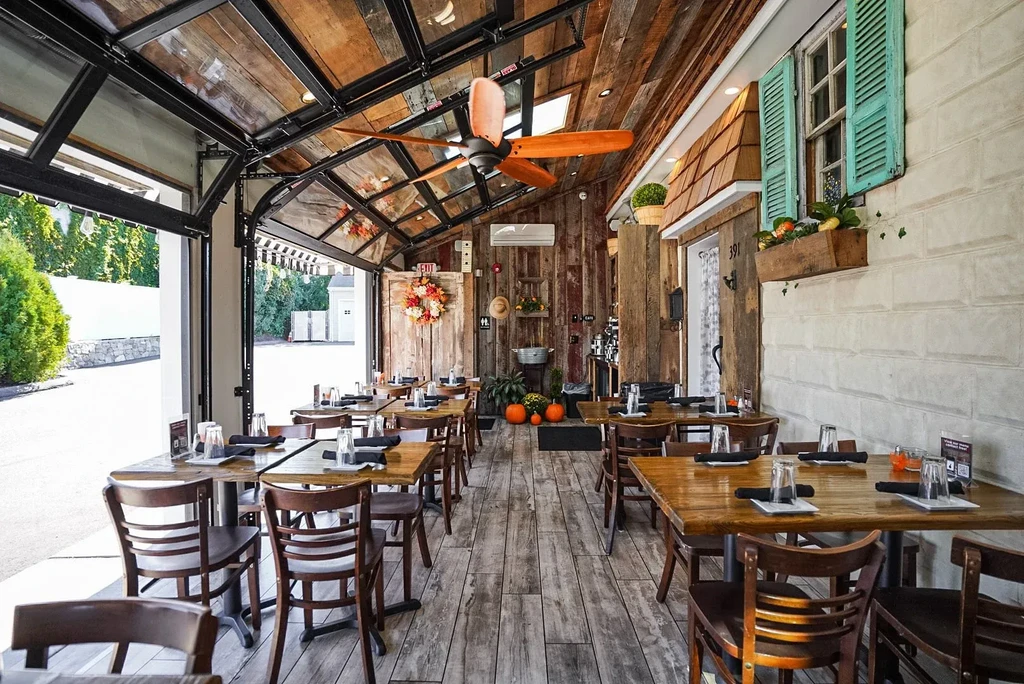 Little Goose Cafe