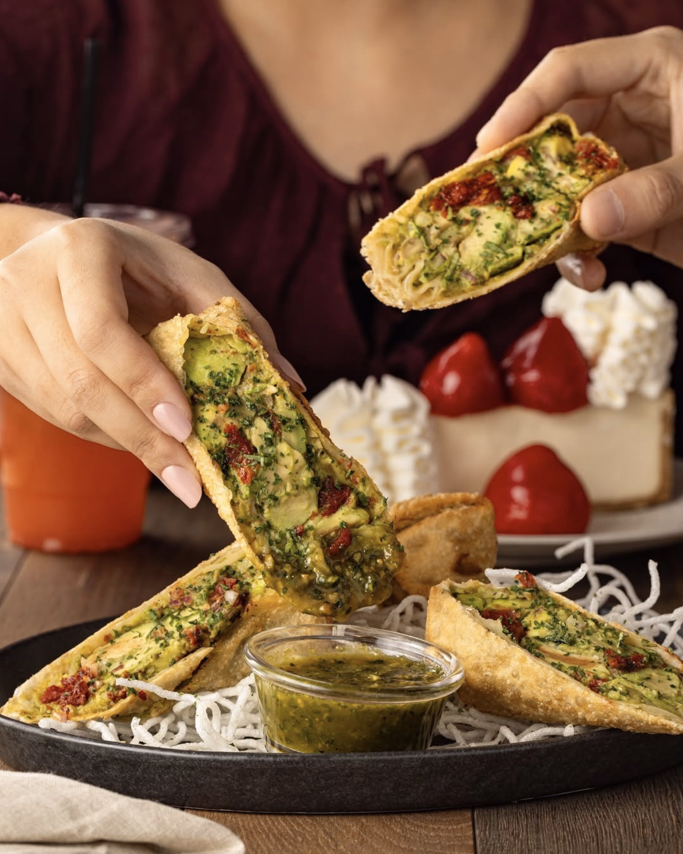 Avocado egg rolls with sundried tomato, served with dipping sauce.
