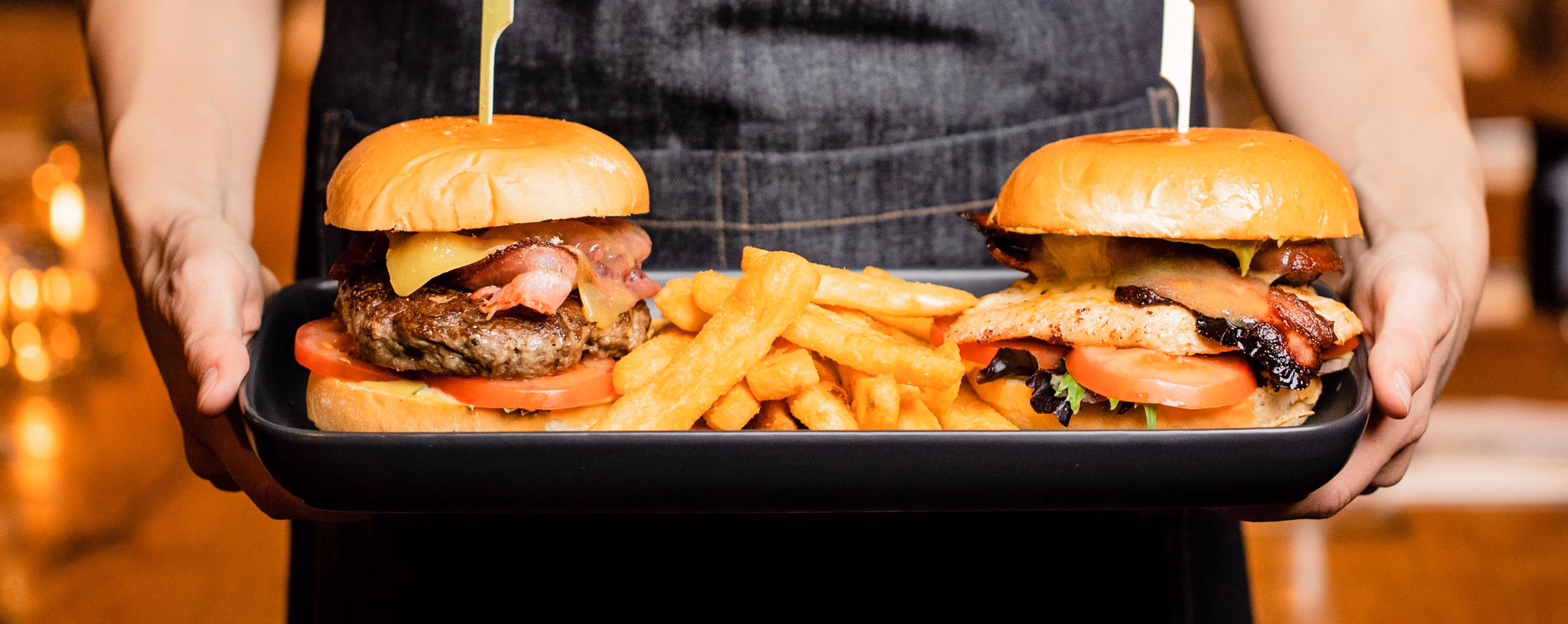 The Breakfast & Burger Club logo