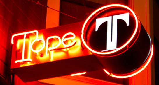 Tope Lounge logo