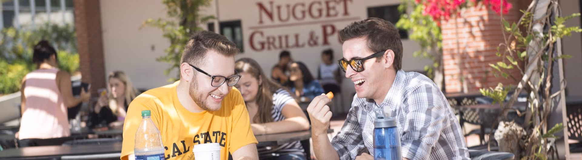 The Nugget Grill & Pub logo