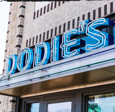 Dodie's logo