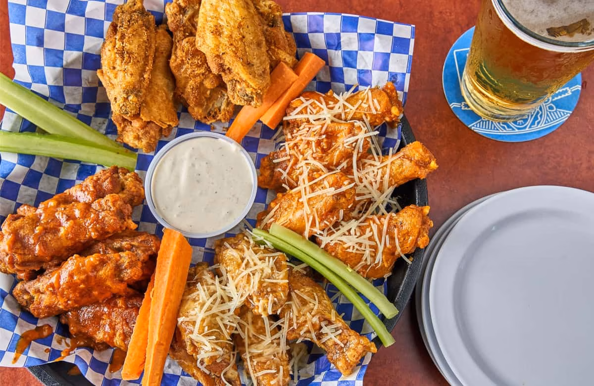 Booty's Wings Burgers & Beer logo