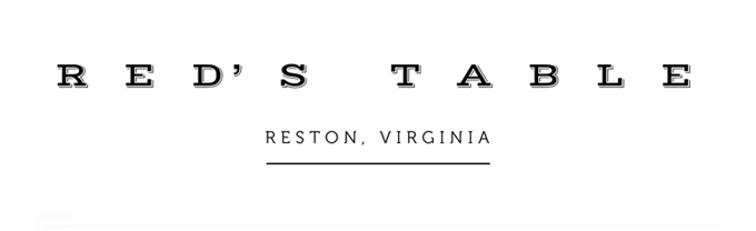 Red's Table logo