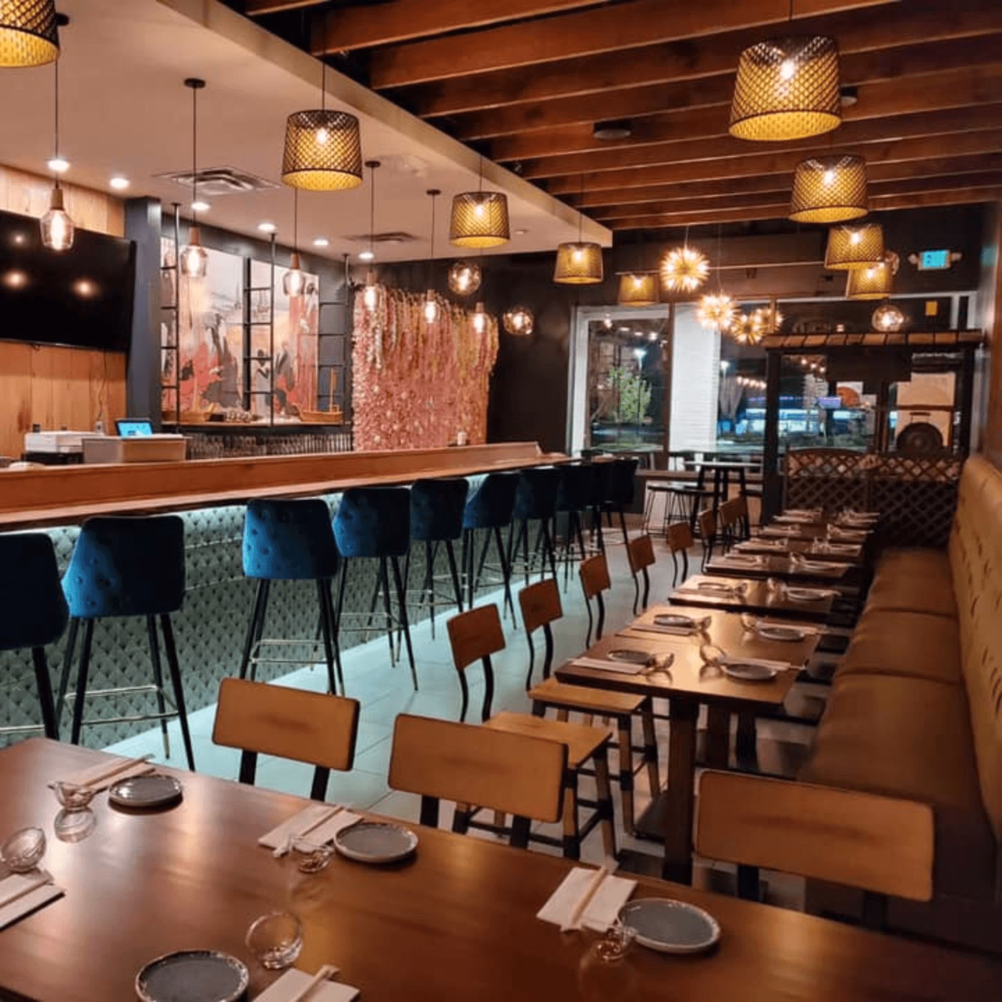 Akeno Sushi Bar and Thai logo