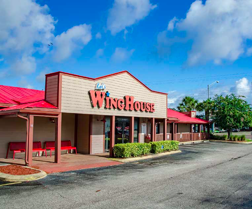 WingHouse Bar & Grill logo