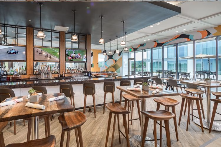 Overlook Kitchen + Bar logo