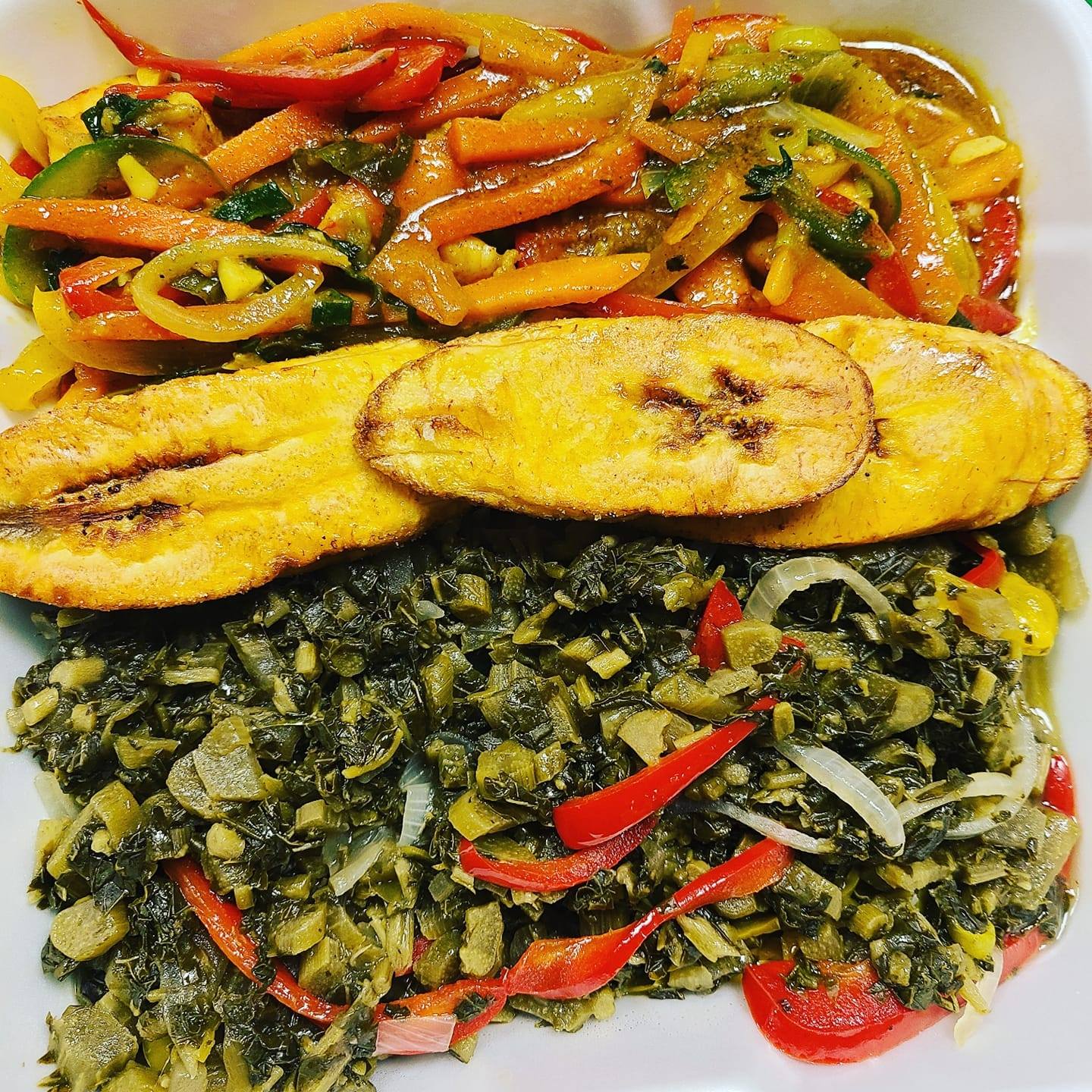 Mobay Cafe logo