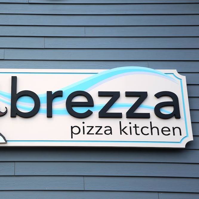 Brezza Pizza Kitchen logo