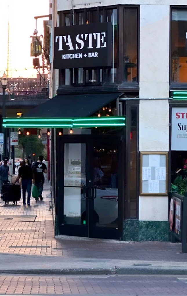 Taste Kitchen + Bar logo
